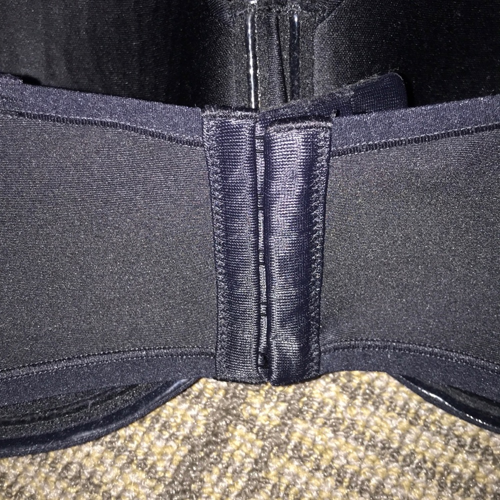 Strapless Bra - Picture 4 of 6